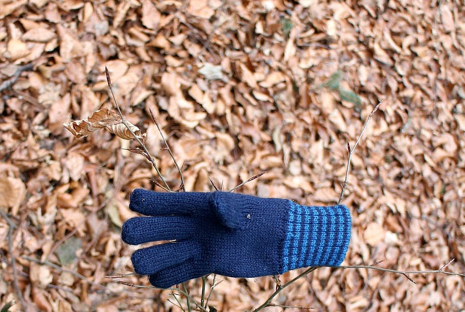 hand, glove, floating, weightless, flying, protection, fabric HD wallpaper