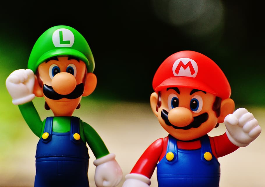 Luigi and Super Mario Figure, character, classic, colorful, computer game