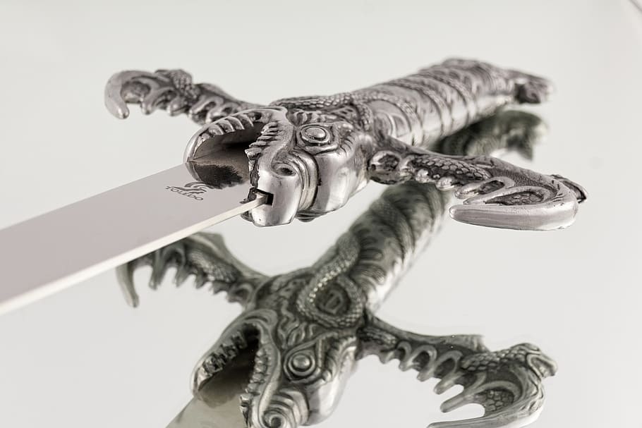 two silver dragon swords, handle, ornament, weapon, knife, fight, HD wallpaper