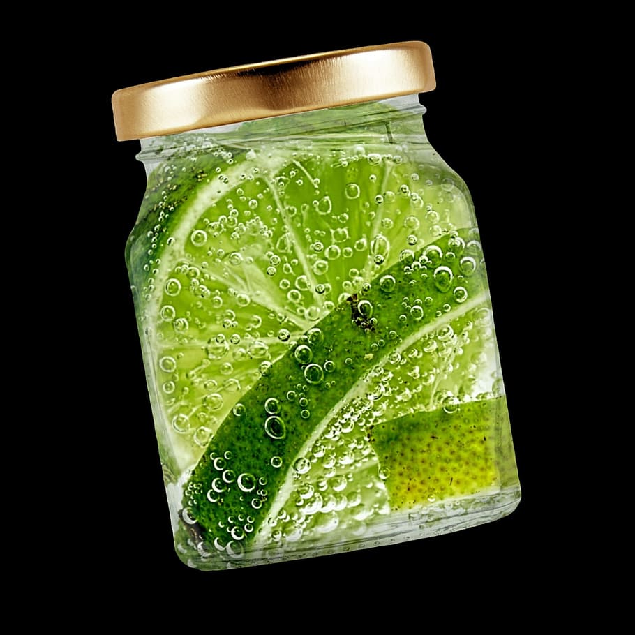 clear glass jar with lemon inside, refreshment, lime, bubble HD wallpaper