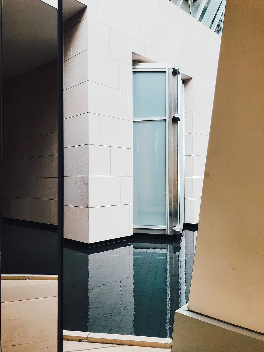 white tiles building, white painted wall building, window, architecture HD wallpaper