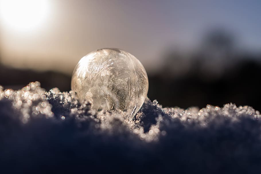 Soap Bubble, Winter, Cold, soapbubble, milky, air, light, macro HD wallpaper