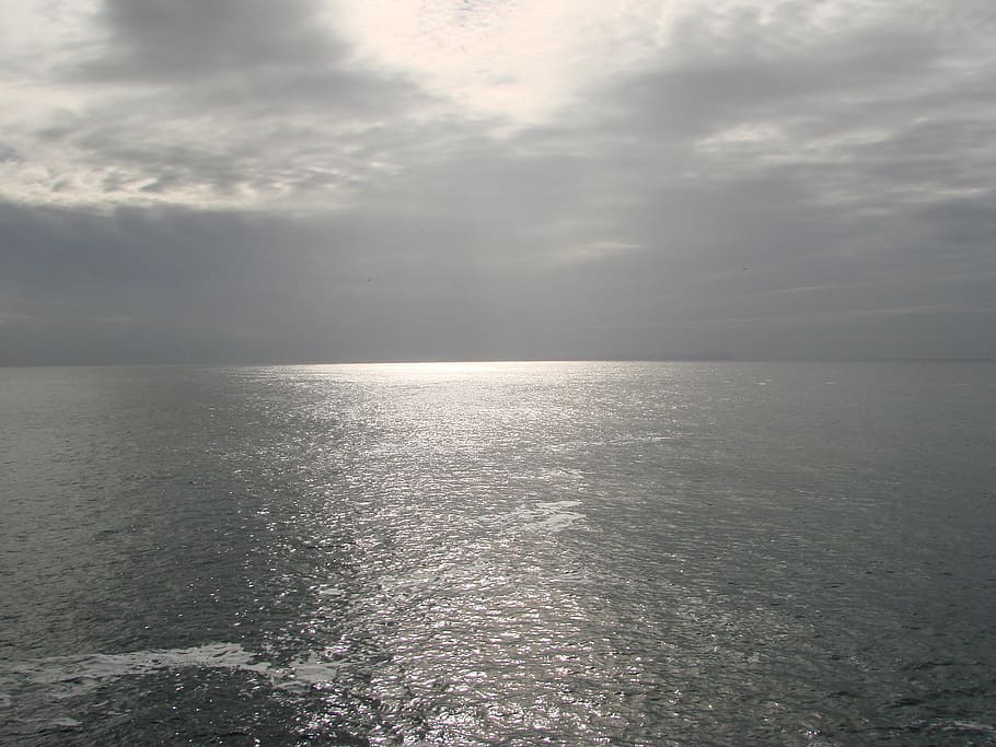 sun, clouds, setting, back light, ocean, sea, water, horizon over water HD wallpaper