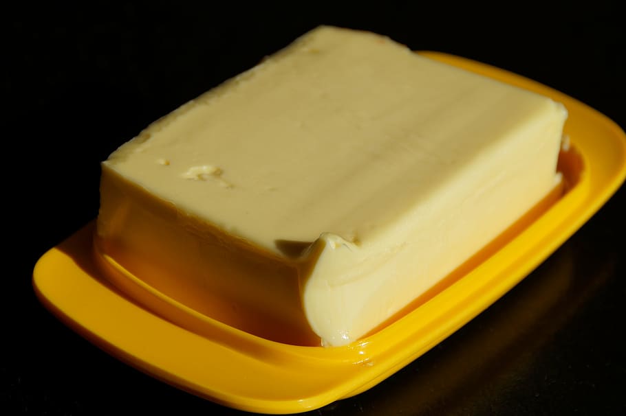 butter on yellow plastic tray, butter dish, breakfast, snack, HD wallpaper