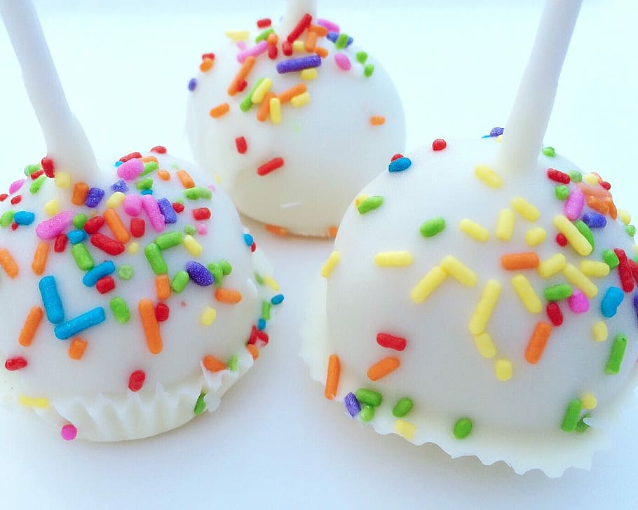 food photography of cake pops with toppings, sweet, dessert, confectionery