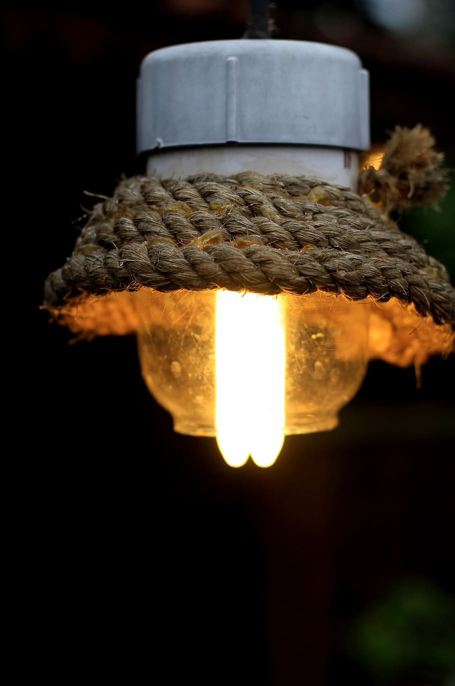 Lamp, Traditional, ray, no people, illuminated, night, close-up HD wallpaper
