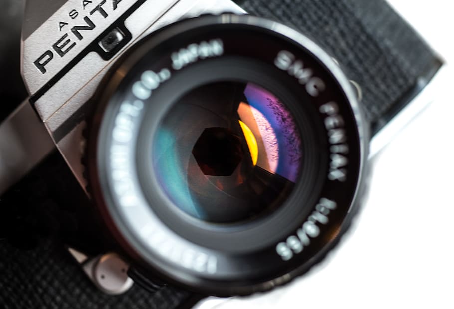 Close-up of Camera, analog, Analogue, aperture, blur, classic HD wallpaper
