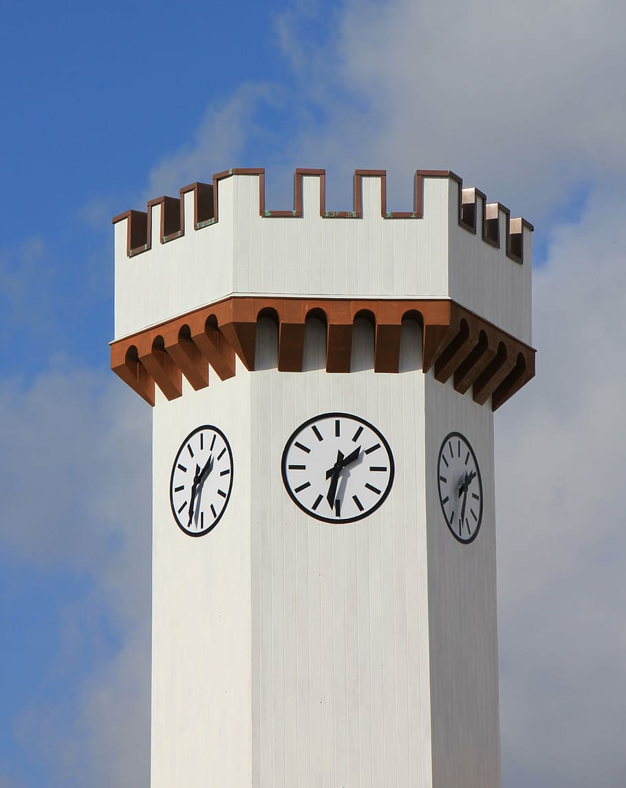 watch tower time at 1:31, white, sky, clock, watches, architecture HD wallpaper
