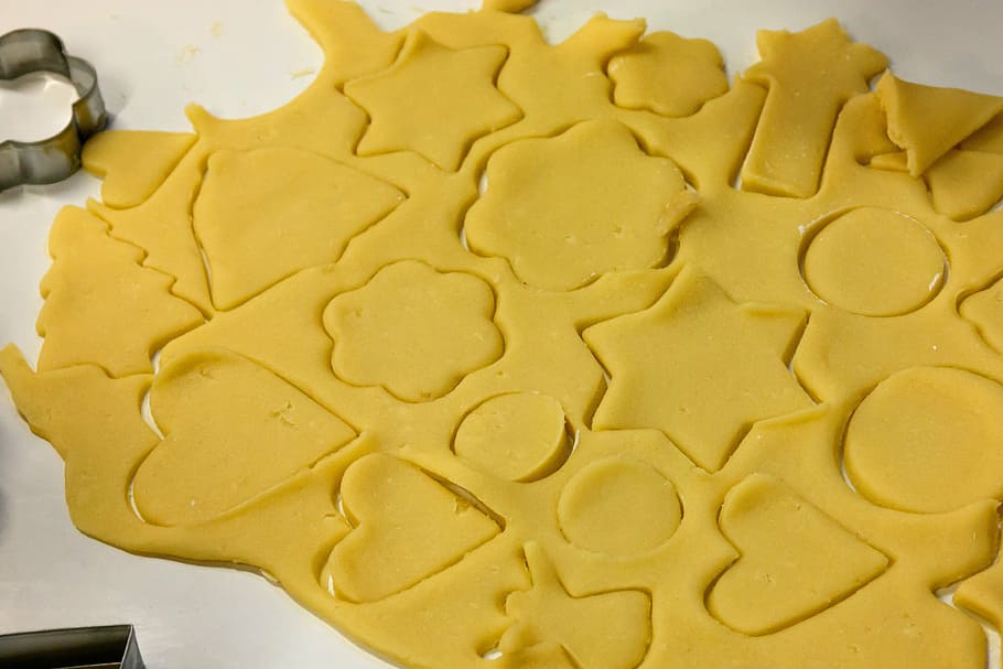 cookie, biscuit, dough, raw, star, bell, district, heart, angel HD wallpaper