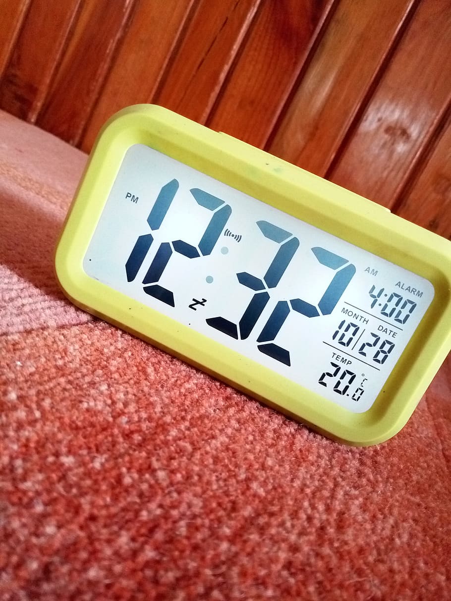 Close-Up Photography of Yellow Alarm Clock, digital, digital clock HD wallpaper