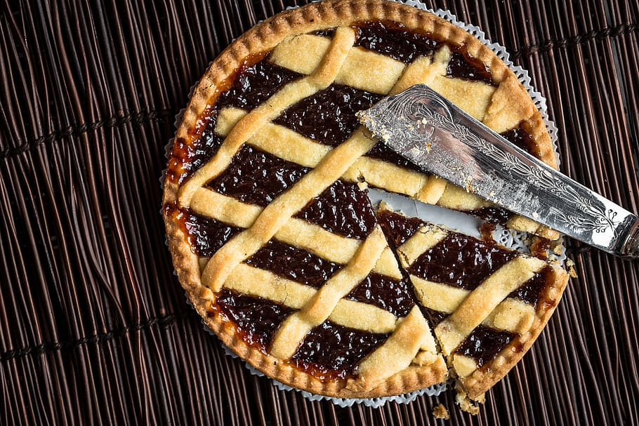 silver knife on top of brown pie, tart, jam, dessert, pastry, HD wallpaper