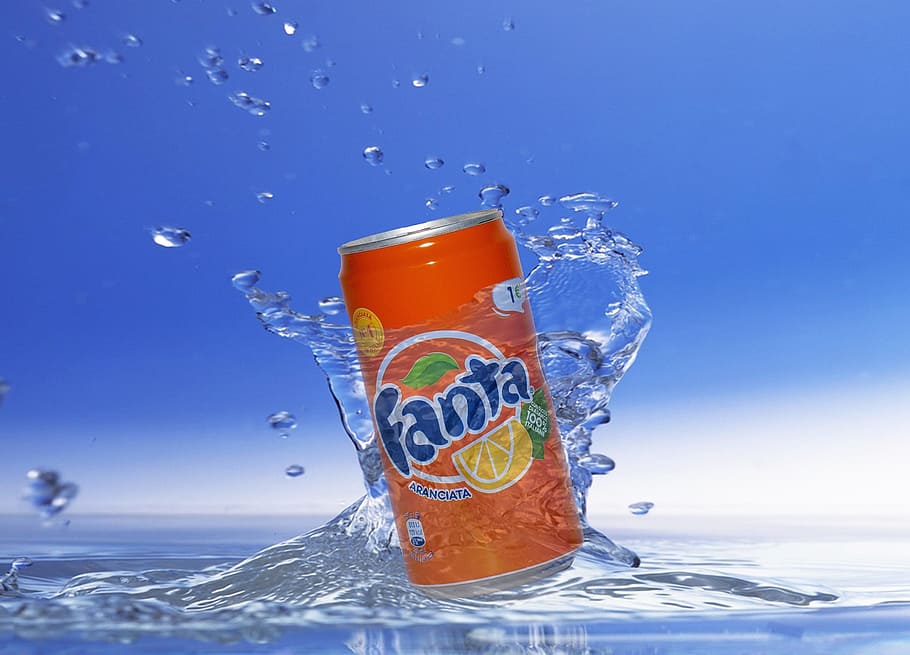 Fanta can on water, cans, drinks, orange juice, splash, advertising, HD wallpaper