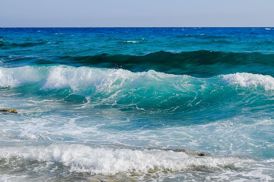 seawaves under blue and white skies, foam, spray, water, nature HD wallpaper