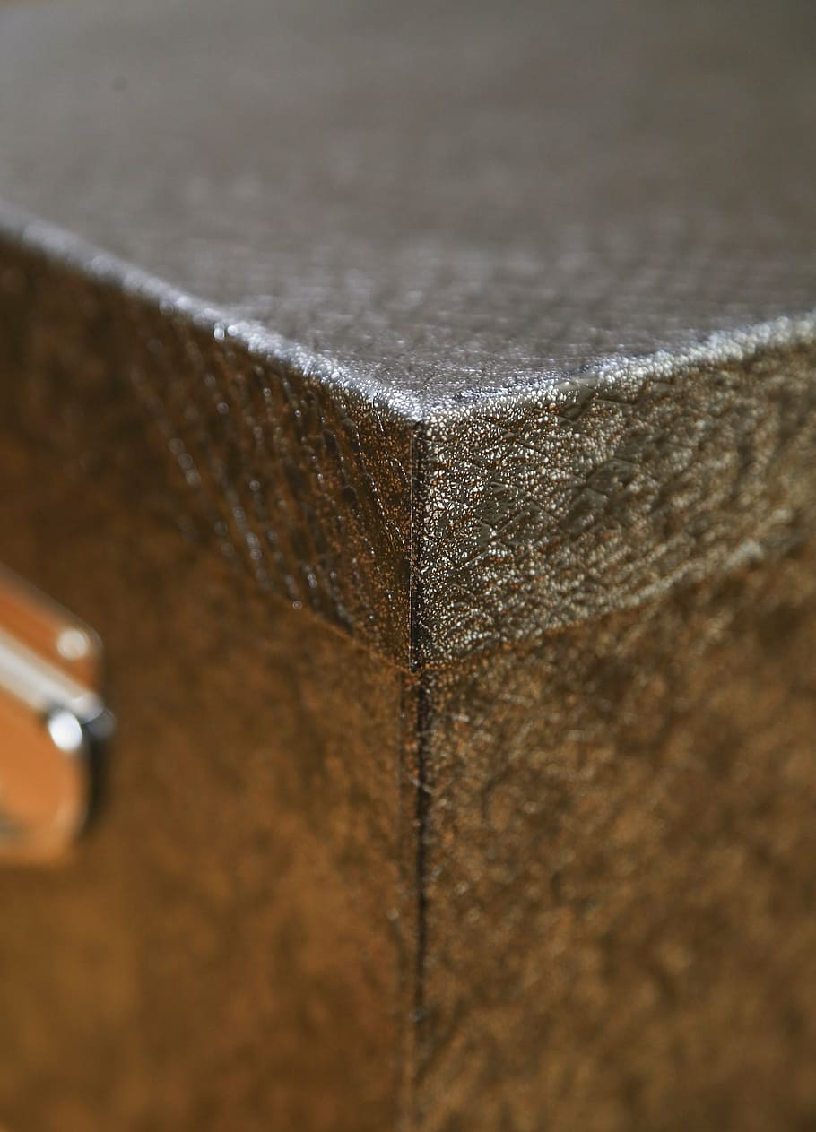 box, gift, detail, lock, close-up, selective focus, no people HD wallpaper