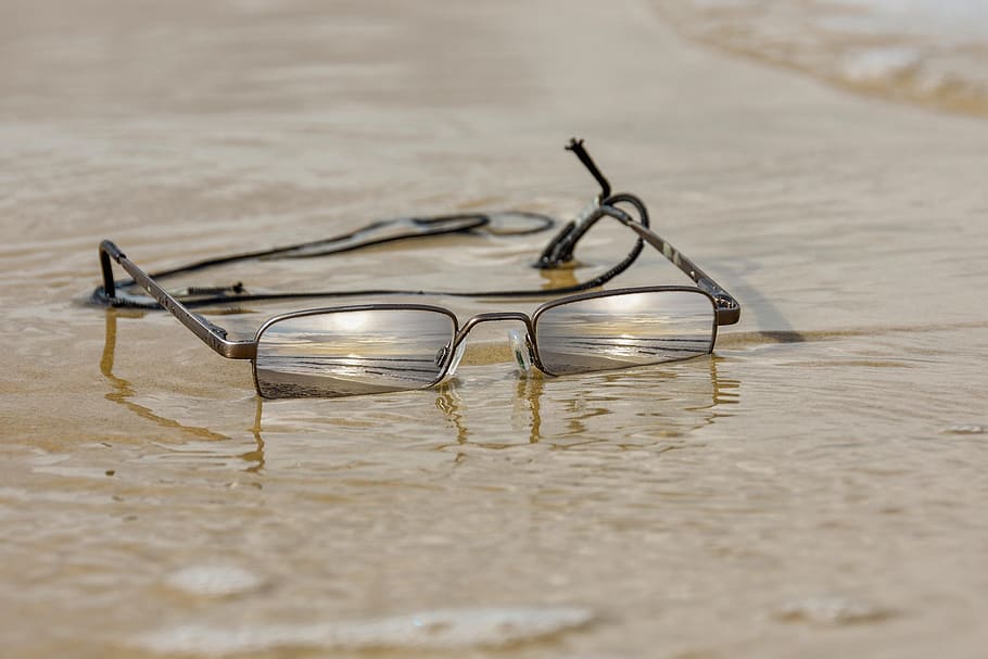 glasses, beach, summer, sun, sand, holiday, mirroring, eye protection HD wallpaper
