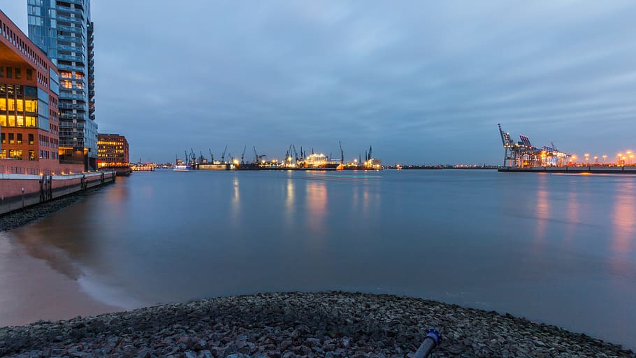 elbe, hamburg, evening, lights, port, water, port city, evening light HD wallpaper