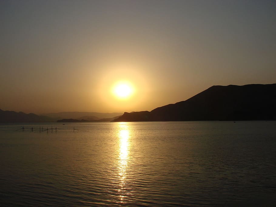 sunset, sea, evening, water, sky, beauty in nature, tranquility HD wallpaper