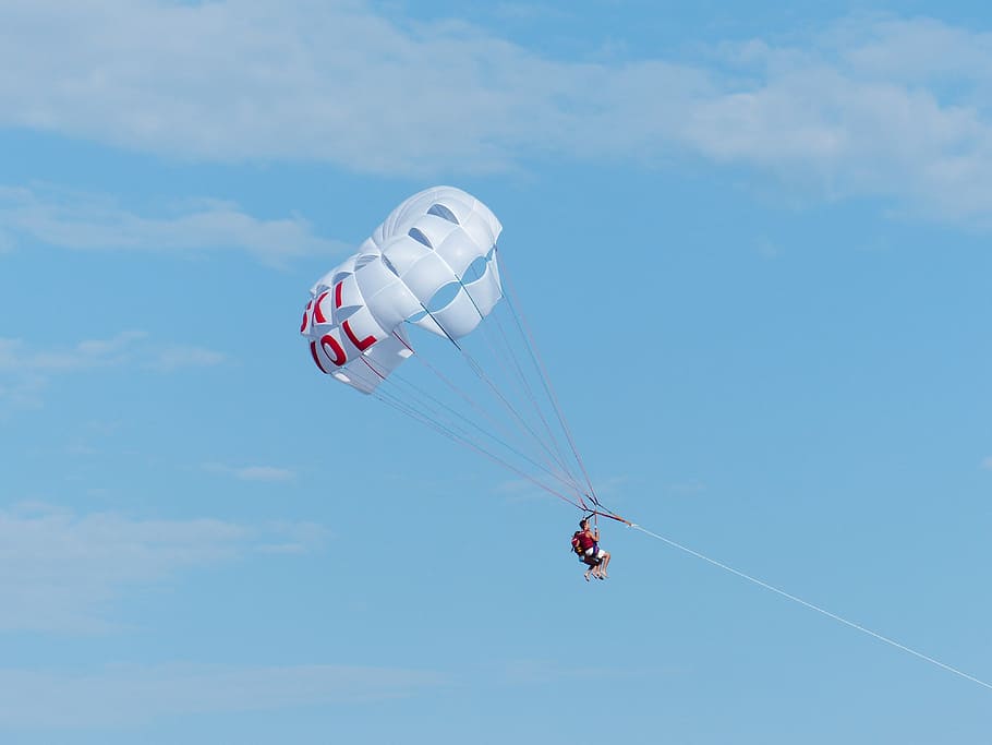 person riding paragliding, parasailing, controllable parachuting HD wallpaper