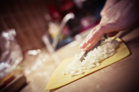 Slicing Onions in the Kitchen, cooking, food, human Hand, food And Drink HD wallpaper