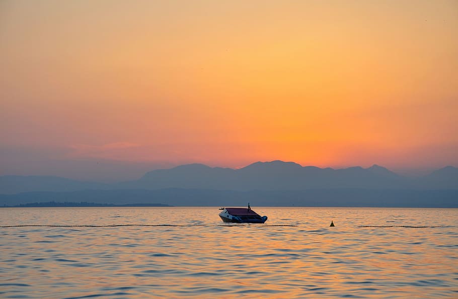 summer, sunset, landscape, sunny, sea, water, little boat, boating HD wallpaper