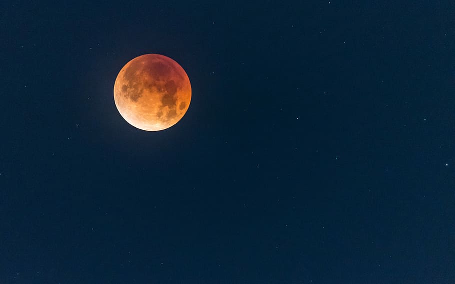 moon illustration, blood moon low angle photography, lunar eclipse HD wallpaper