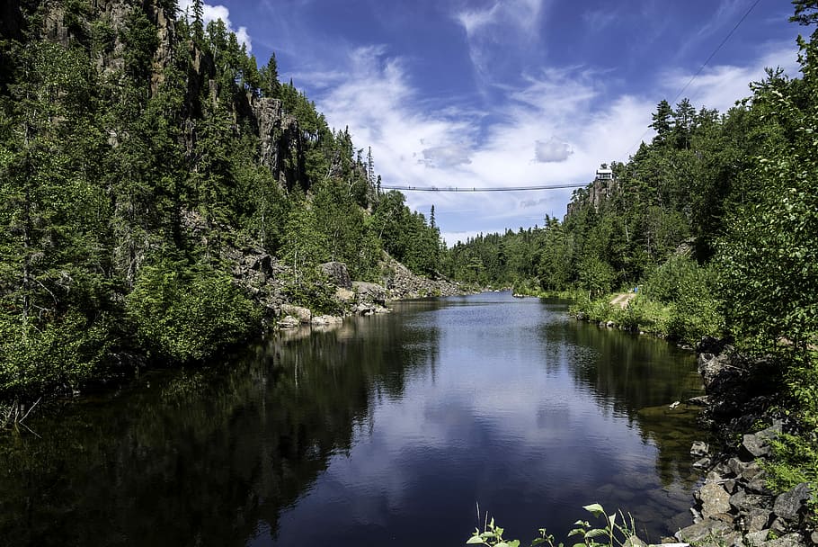 Landscape and suspension Bridge across Eagle Canyon, Ontario HD wallpaper
