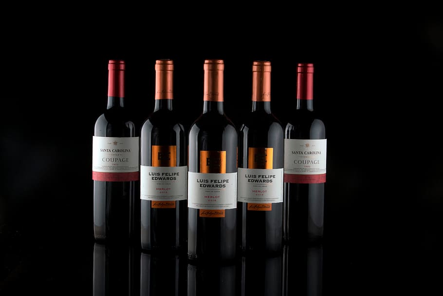 five liquor bottles, wine, red wine, drink, glass, winery, photography HD wallpaper
