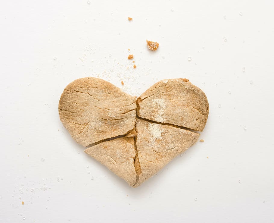 brown heart with white background, cookie, baked, broken, valentine HD wallpaper