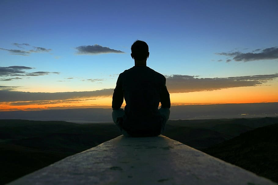 silhouette photo of a man on concrete floor, meditation, view, HD wallpaper