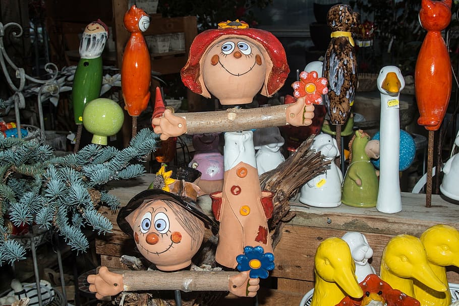 decoration, figures, ceramic, face, garden, funny, representation HD wallpaper
