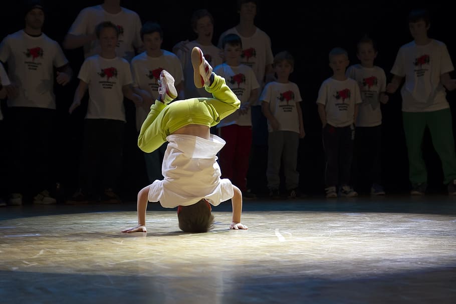 hiphop, dance, dance show, real people, full length, arts culture and entertainment HD wallpaper