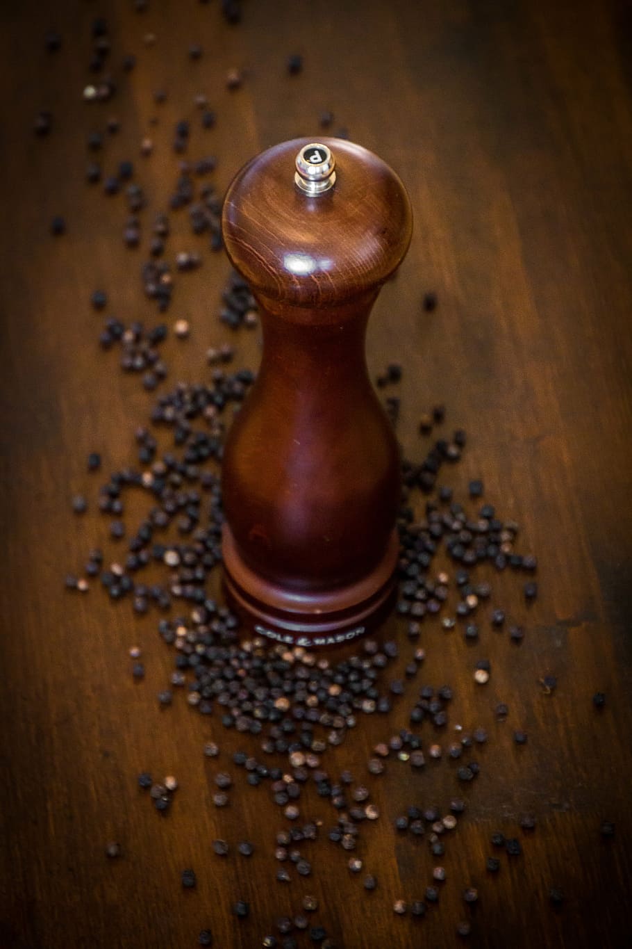 brown condiment shaker, pepper, pepper mill, sharp, benefit from HD wallpaper