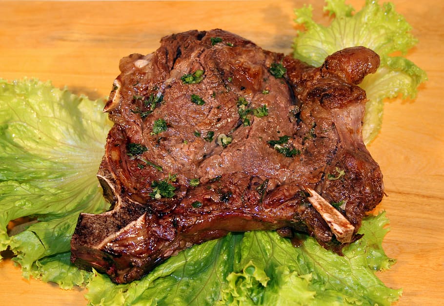 roasted meat with vegetable, steak, cutlet, food, dinner, beef HD wallpaper
