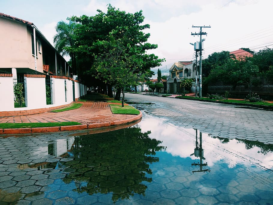 reflection, mirror, street, city, water, stone, sky, building exterior HD wallpaper