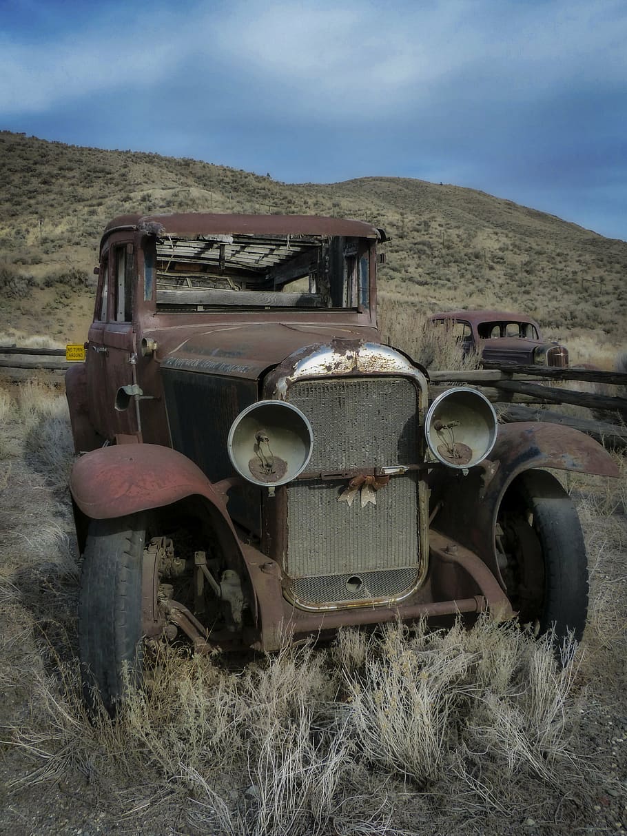 abandoned vintage brown car during daytime, old timer, automobile HD wallpaper