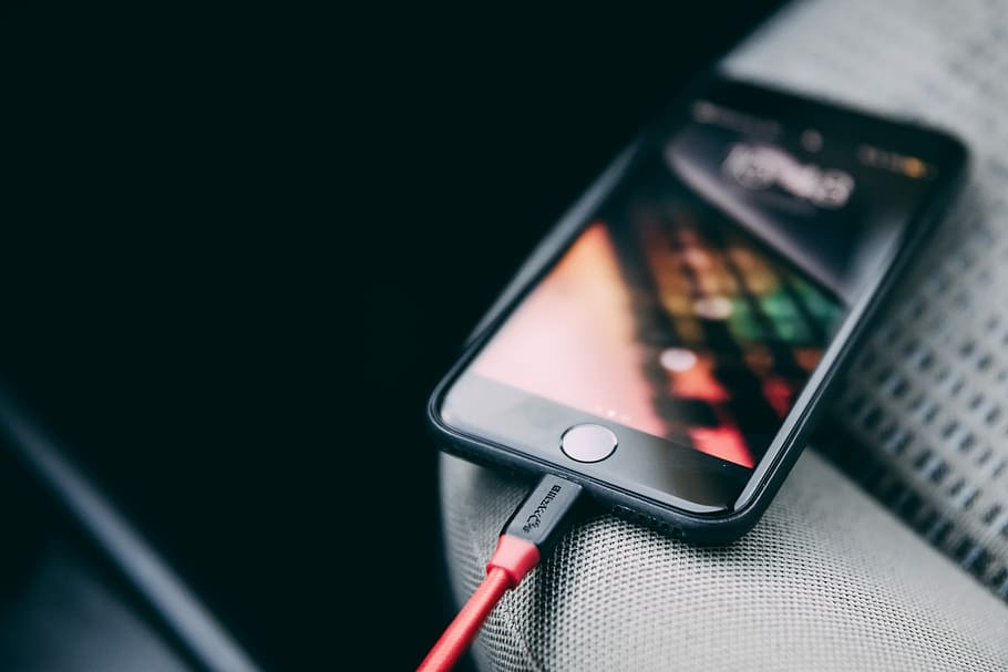 space gray iPhone 6 and black case, mobile phone, screen, charger HD wallpaper