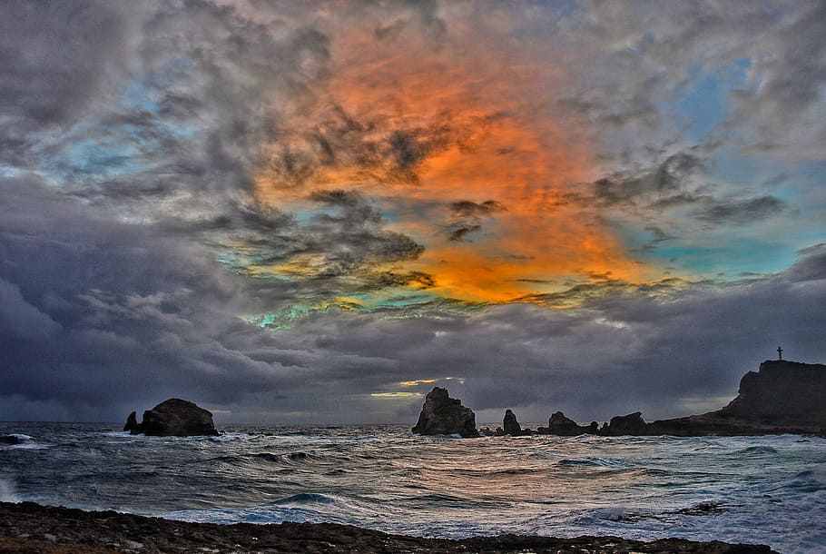 sky, cloud, storm, sea, cloud - sky, water, rock, solid, beauty in nature HD wallpaper