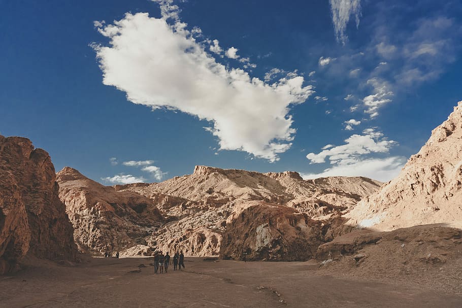 Salt Caverns San Pedro de Atacama, peoples surrounded by mountain, HD wallpaper