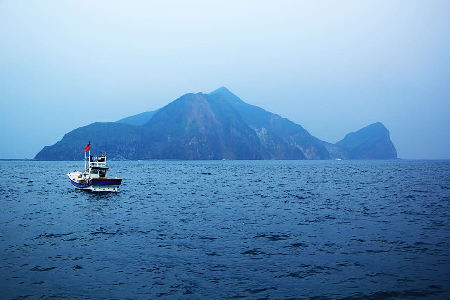 sea, boat, blue, water, nautical vessel, transportation, mode of transportation HD wallpaper