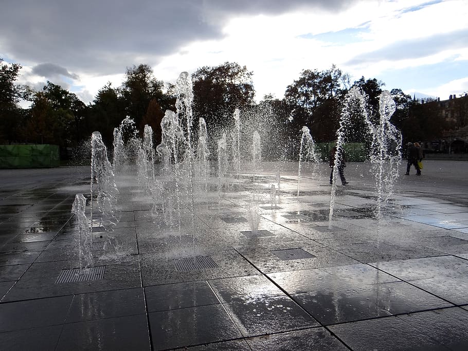 fountain, drip, water, light, rapp space, clear, wet, play HD wallpaper