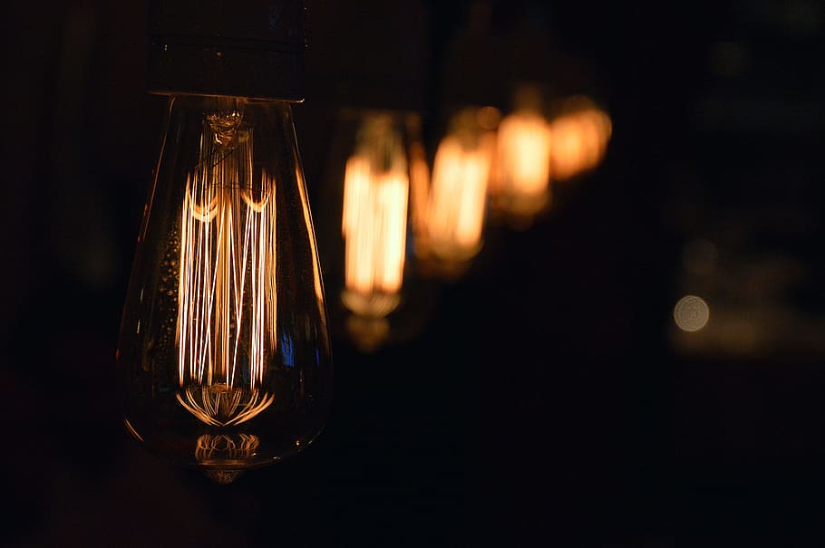 orange lamps selective-focus photography, drinking, filament HD wallpaper