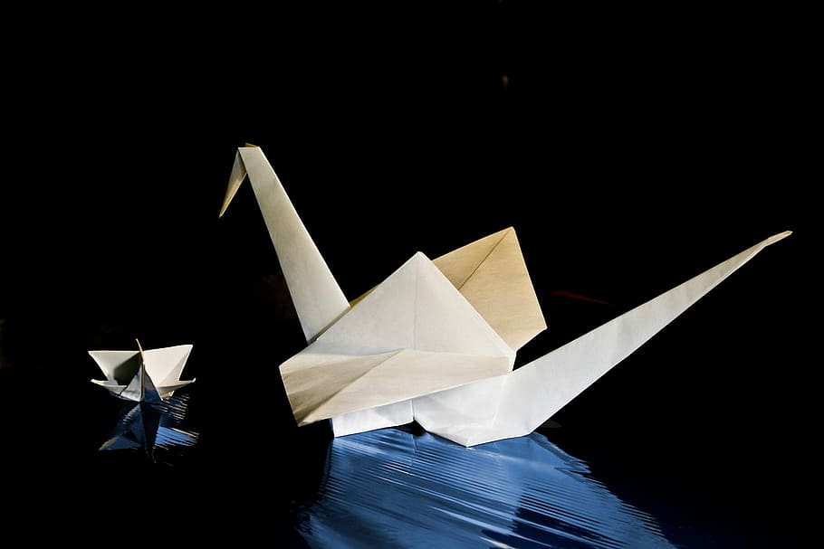 Origami, Swan, Paper, Kink, Fold, effect, white, folding, black background, HD wallpaper