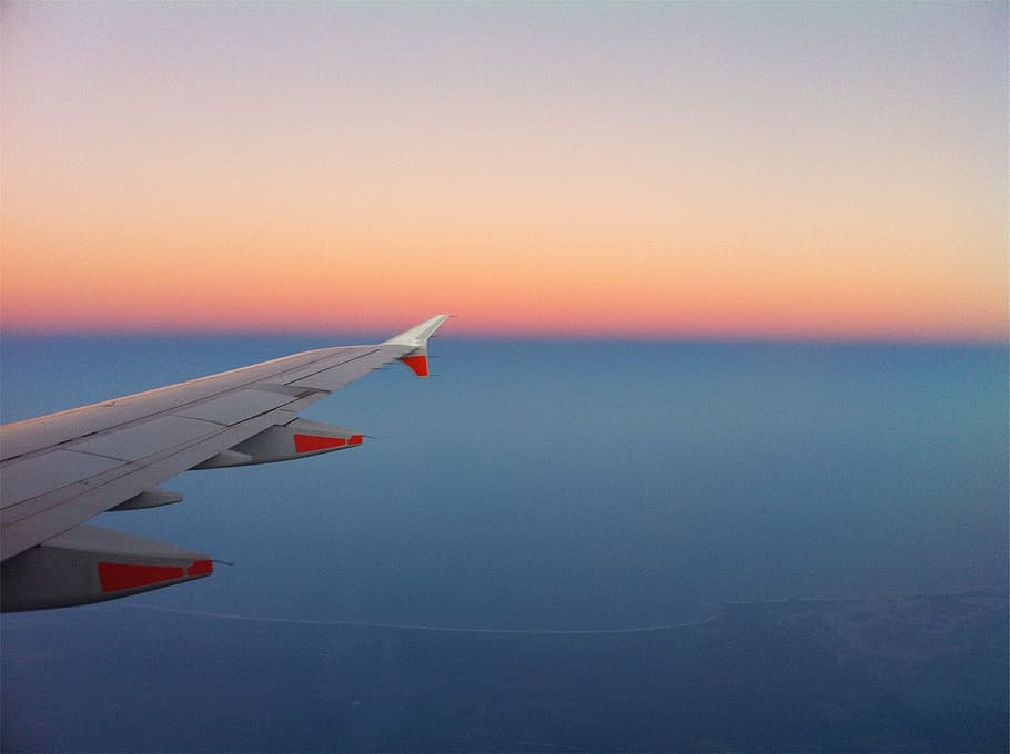 flying airplane showing right wing on the sky, window, view HD wallpaper