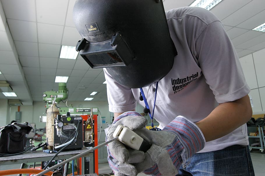 person holding welding rod, welder, welding operator, engineering HD wallpaper