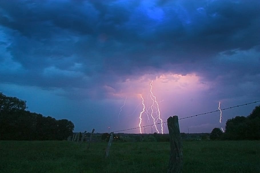 blue clouds with lightnings, flash, thunderstorm, twilight HD wallpaper