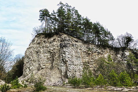 quarry, trees, rock, stone, schroff, overburden, scree, decay HD wallpaper
