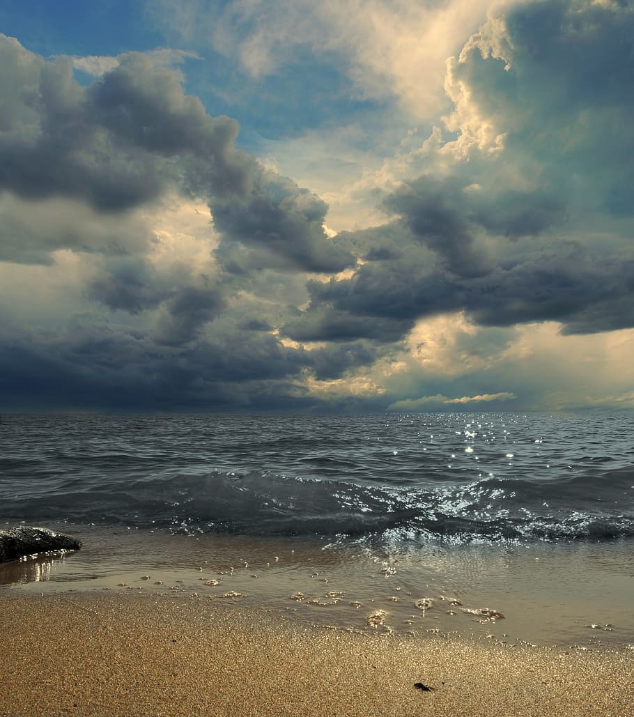 closeup photo of ocean, sea, clouds, waves, sand, summer, fairytale HD wallpaper