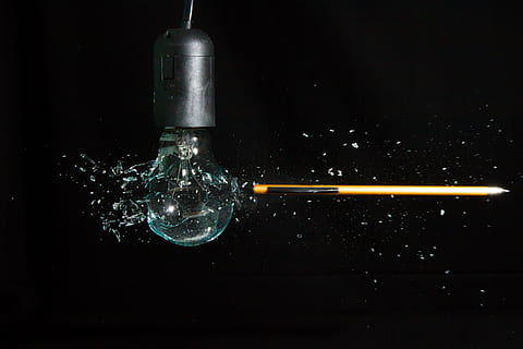 light bulb, light, fragile, pear, explosion, studio shot, black background HD wallpaper