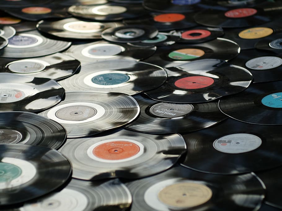 assorted vinyl disc lot, bakelite, retro, plastic, old, black, HD wallpaper