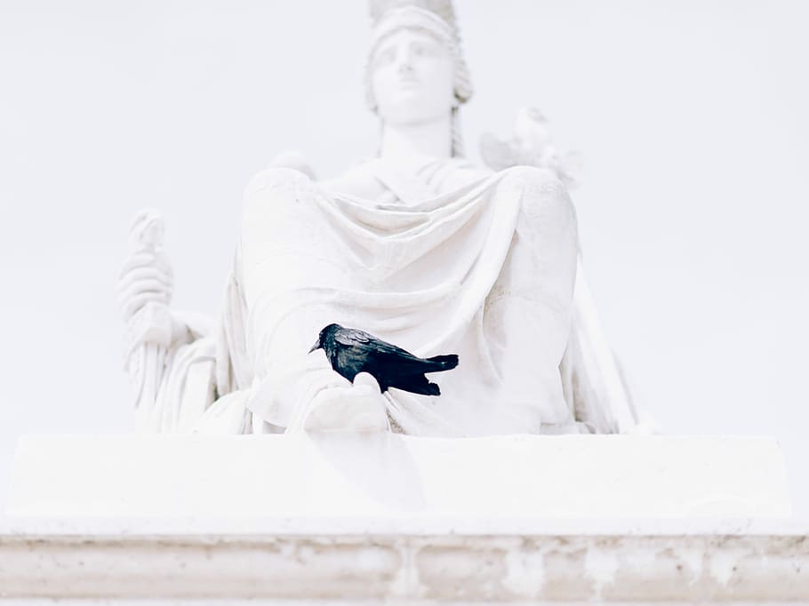 crown on white concrete statue, monument, building, bord, sculpture HD wallpaper